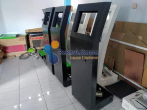 kiosk band-kiosk-rekavisitama